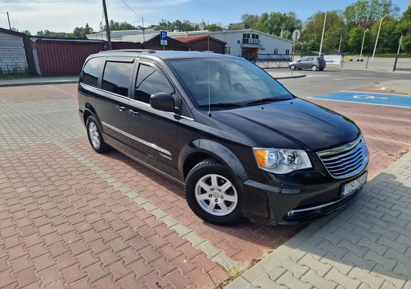 Chrysler Town &amp; Country cena 44000 przebieg: 195000, rok produkcji 2012 z Rawicz małe 37